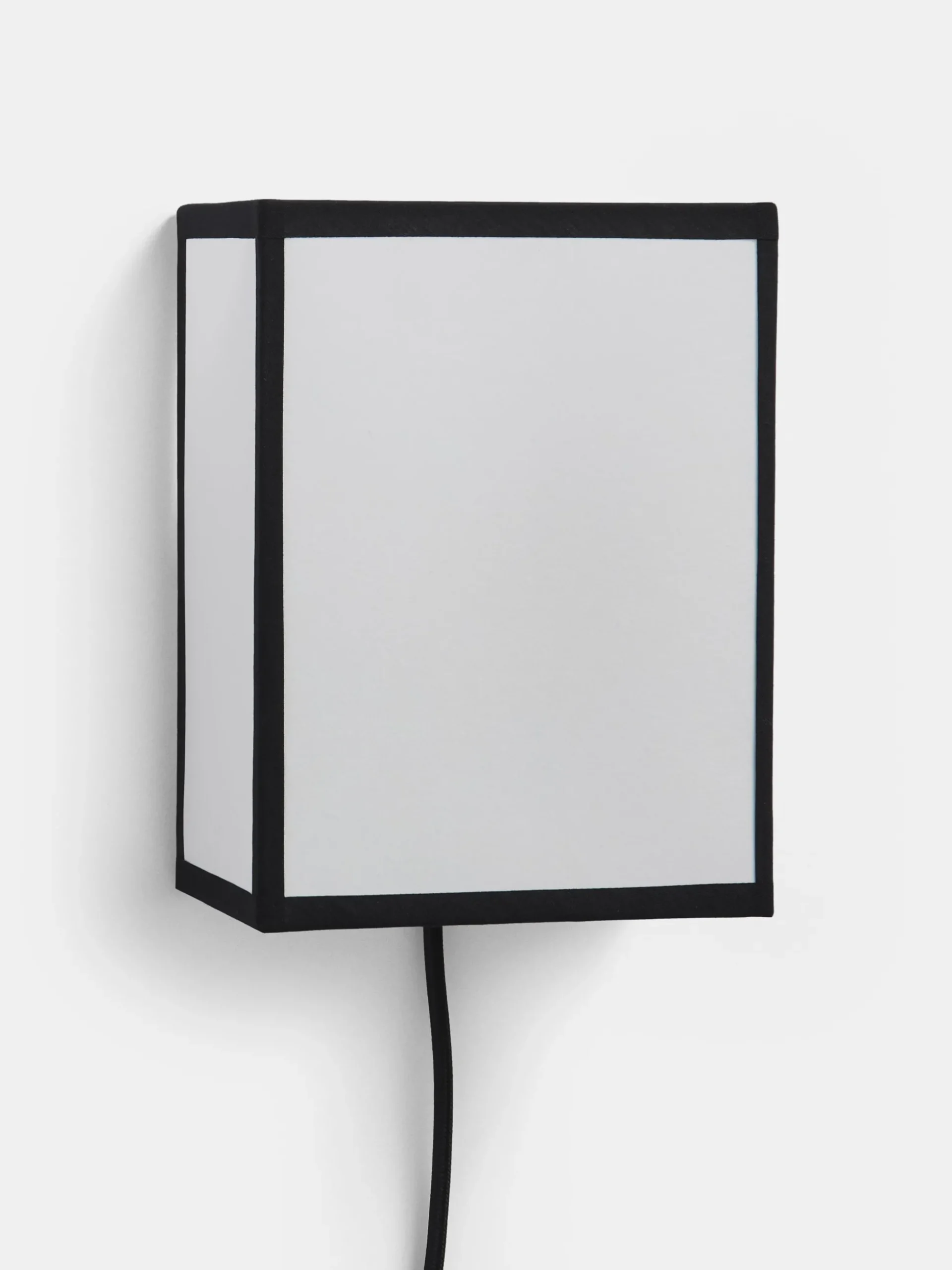 Ava Square Wall Lamp