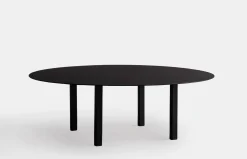 Bea Mombaers Table
