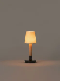 Básica Mínima Batería Portable Table Lamp - Bronze - Stitched Beige