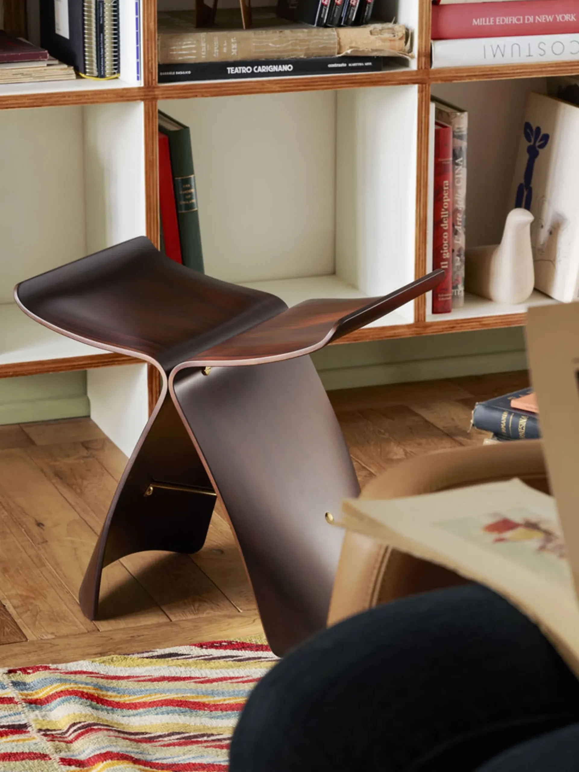 Butterfly Stool – Palisander