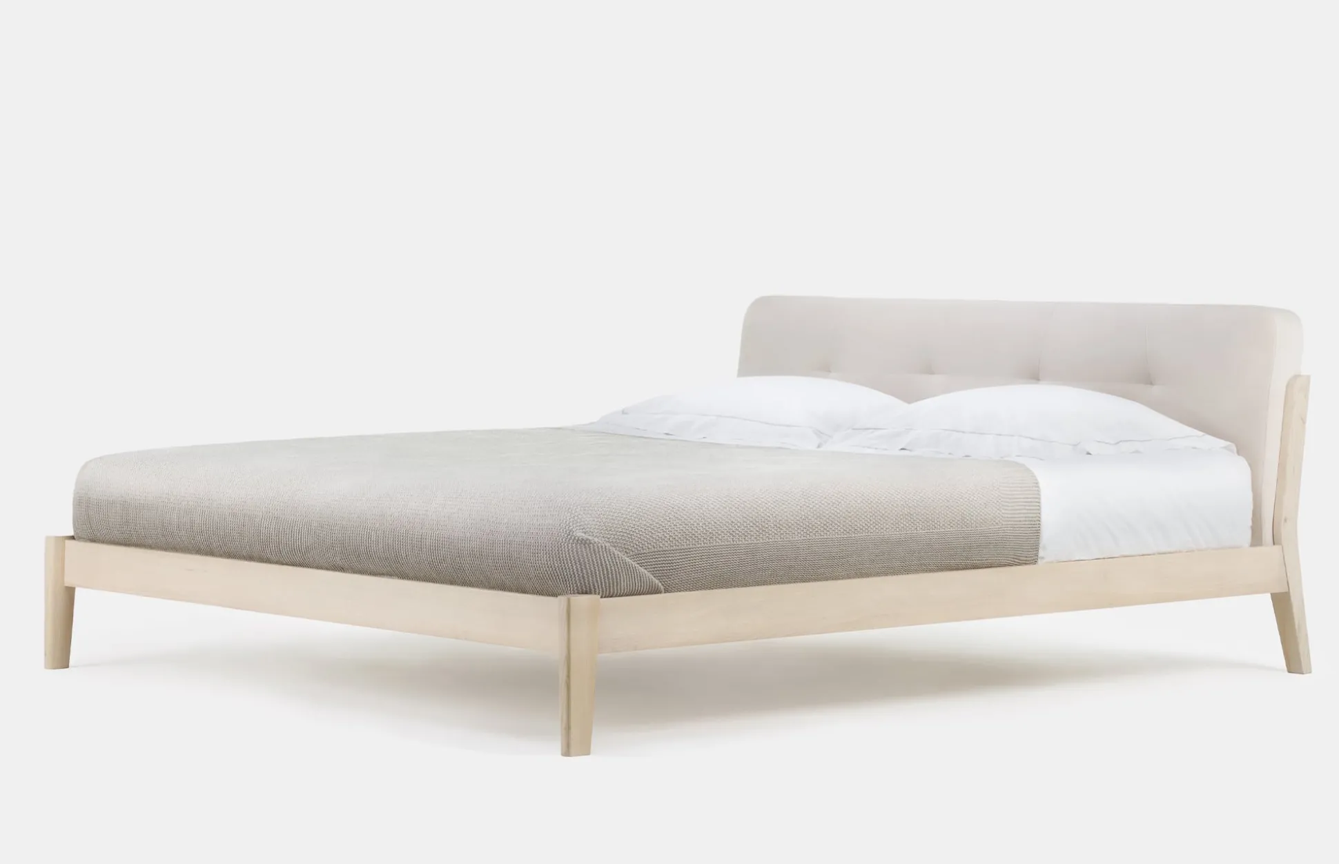 Capo Bed