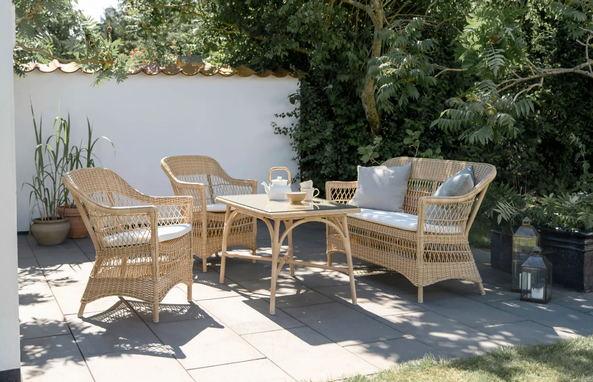Charlot Exterior Sofa - 134 cm