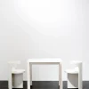 Cora Table