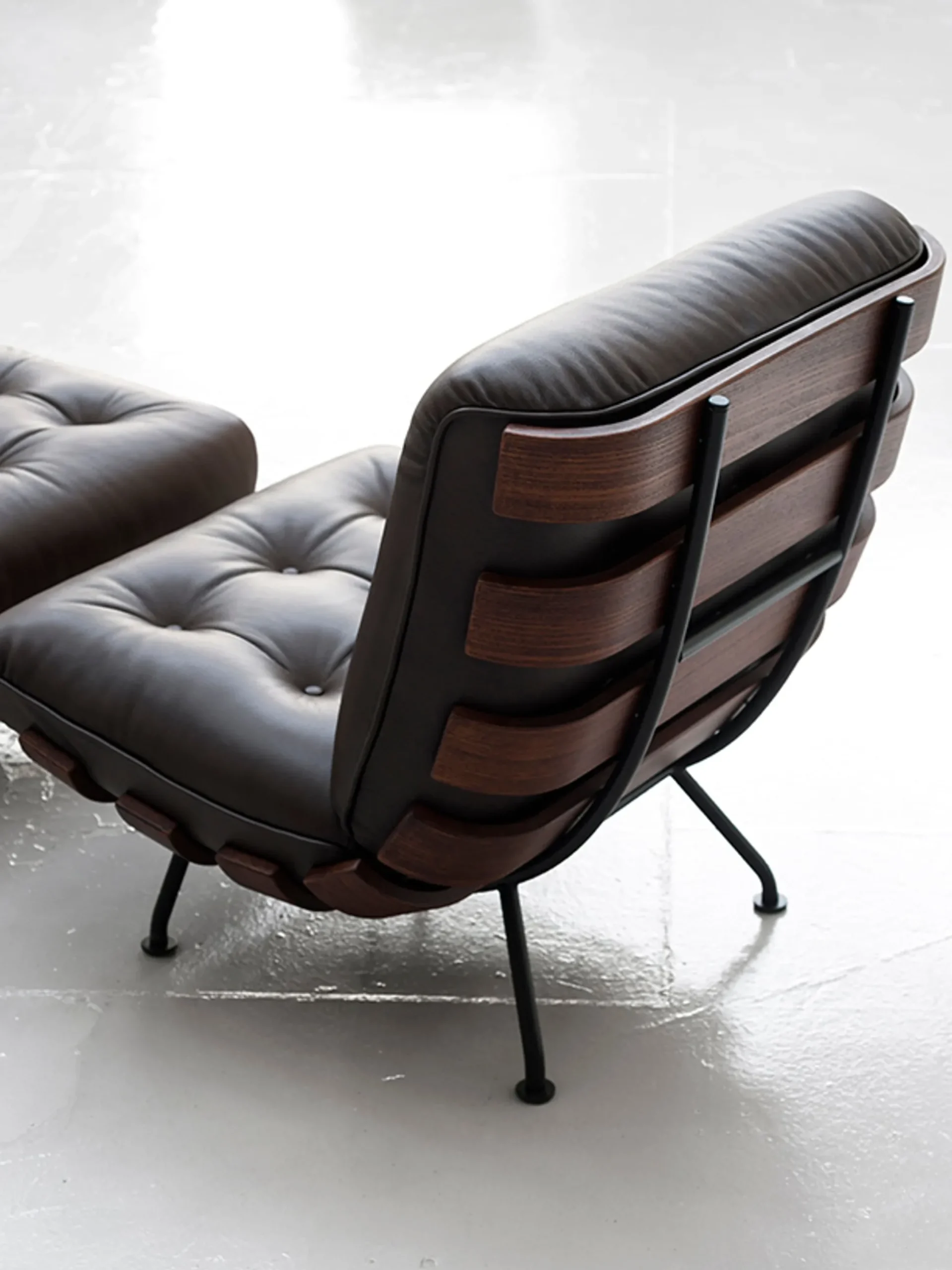 Costela Armchair