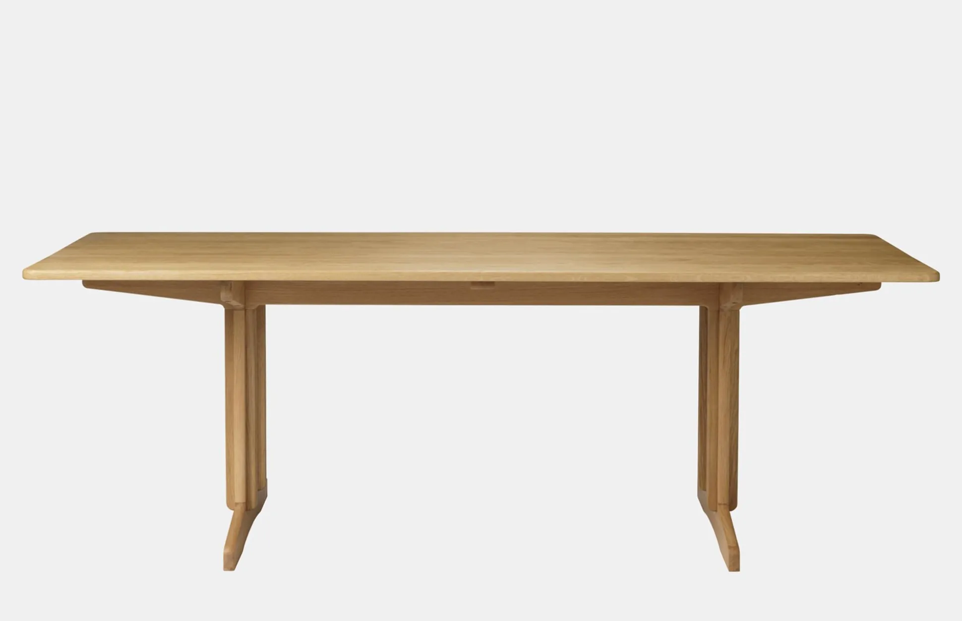 C64 Shaker Dining Table