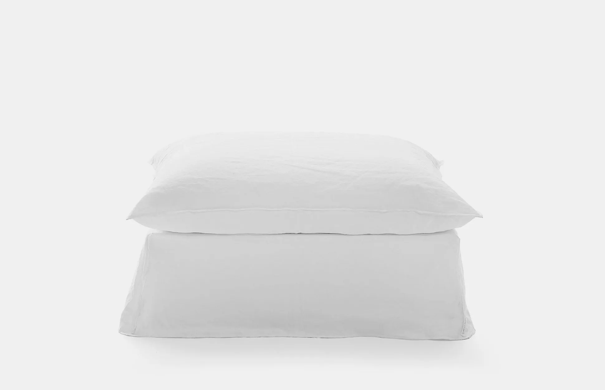 Ghost 06P Ottoman