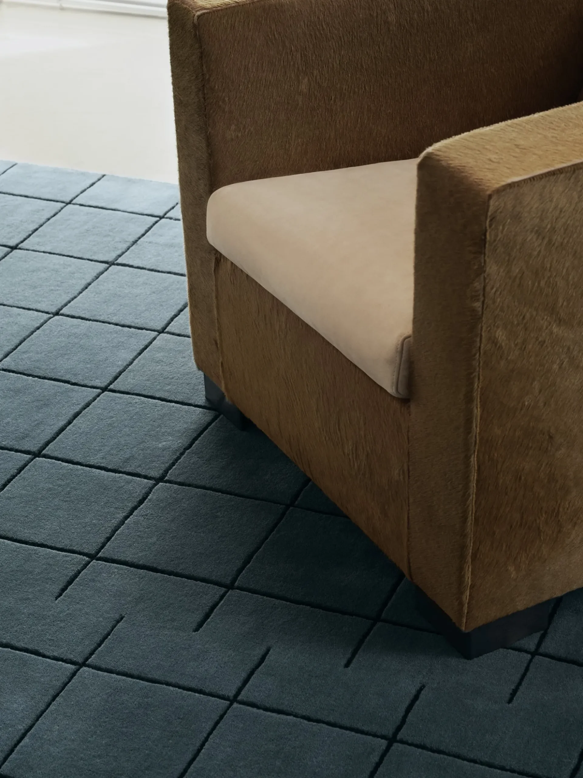 Grid - Faded Blue/Black