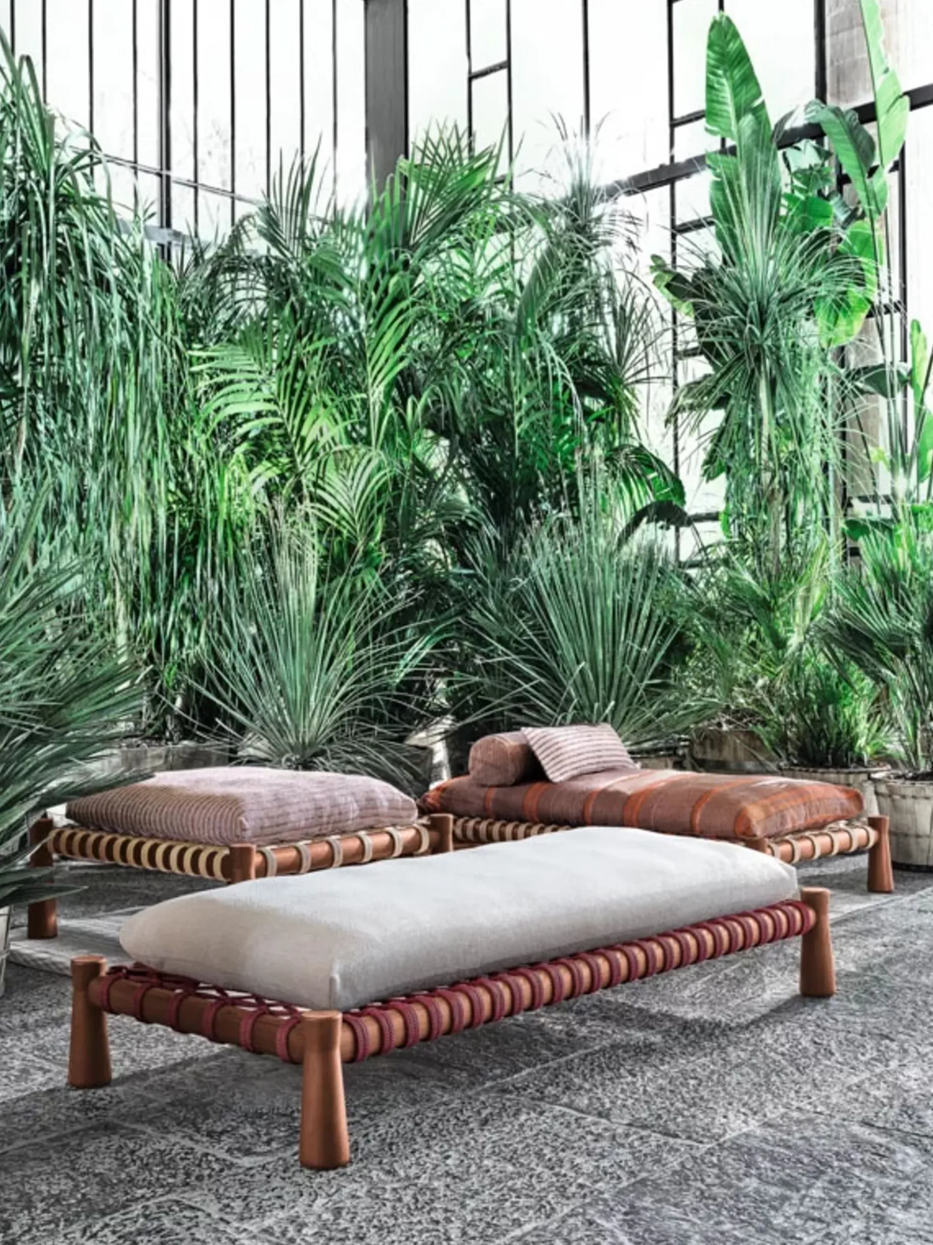 Guna 02 Daybed