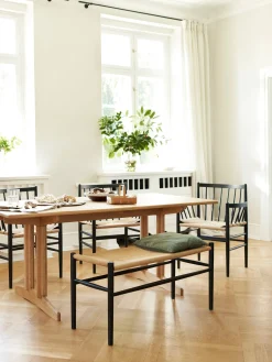 J81 Chair