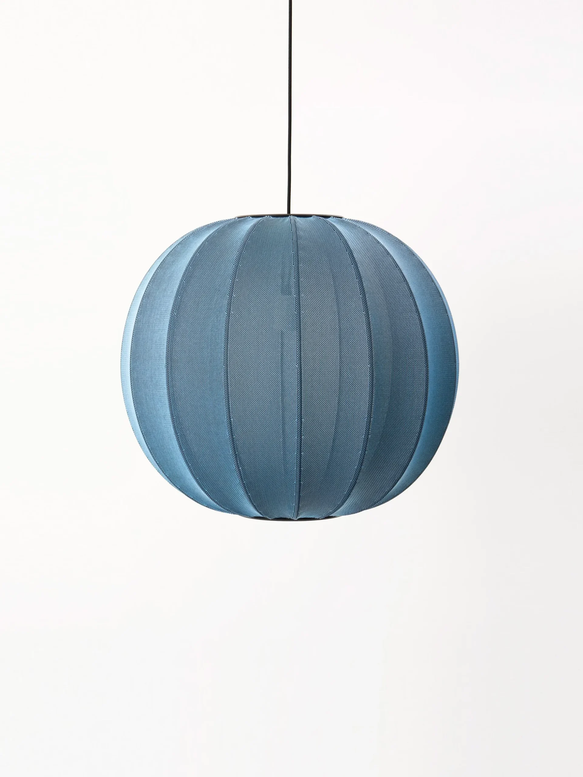 Knit-Wit Round Pendant 60