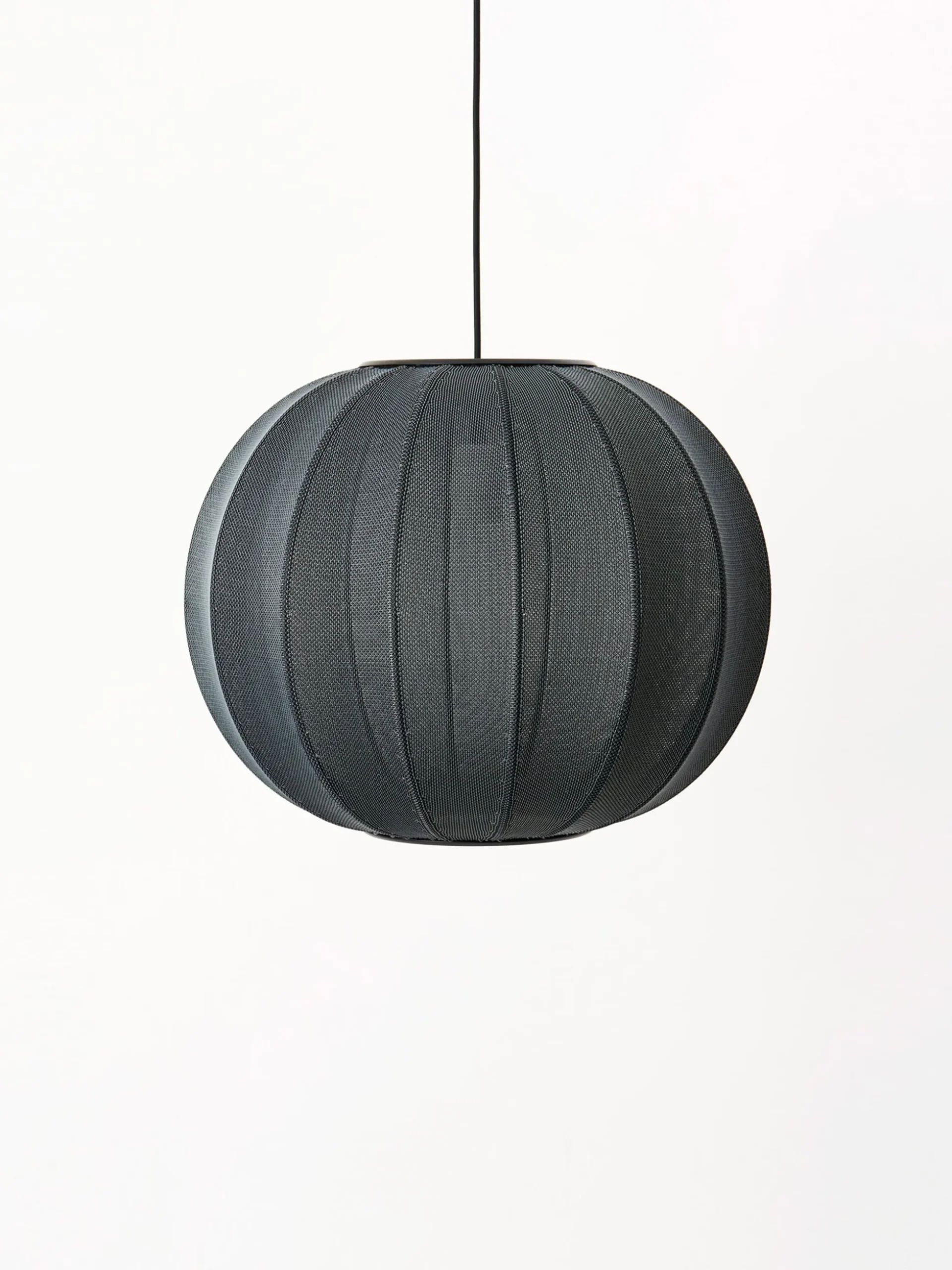 Knit-Wit Round Pendant 60