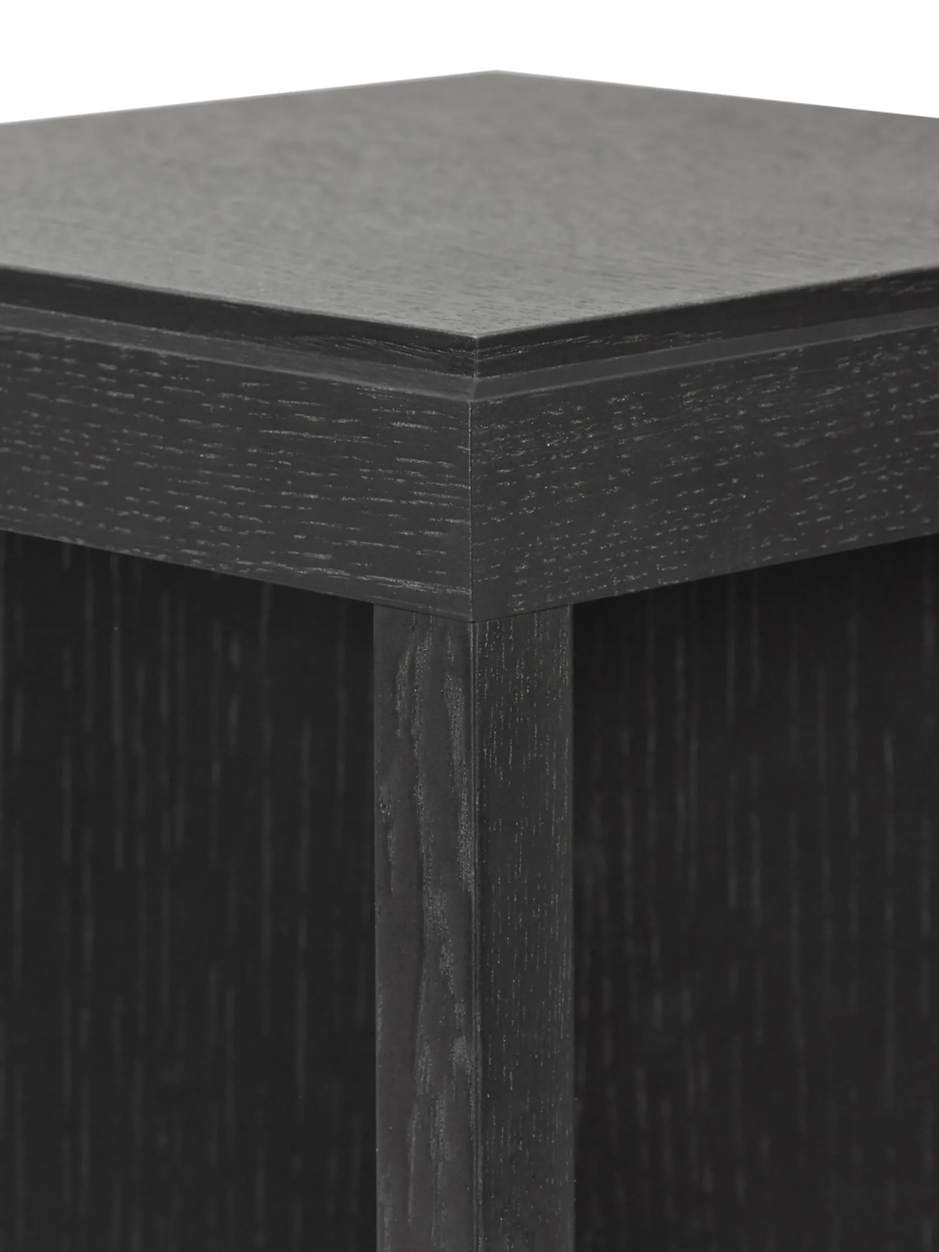Kubé 5 Pedestal