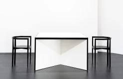 Kubé 1 Table