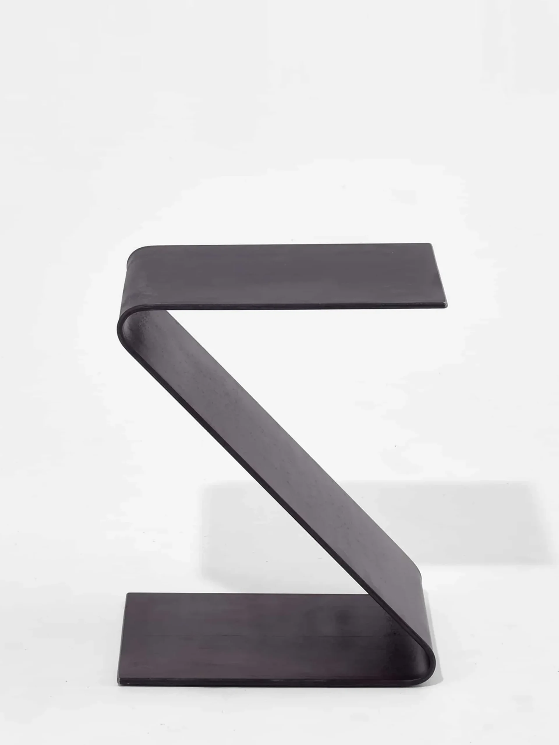 Kvara Side Table