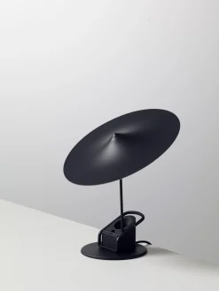 Île w153 Table Lamp