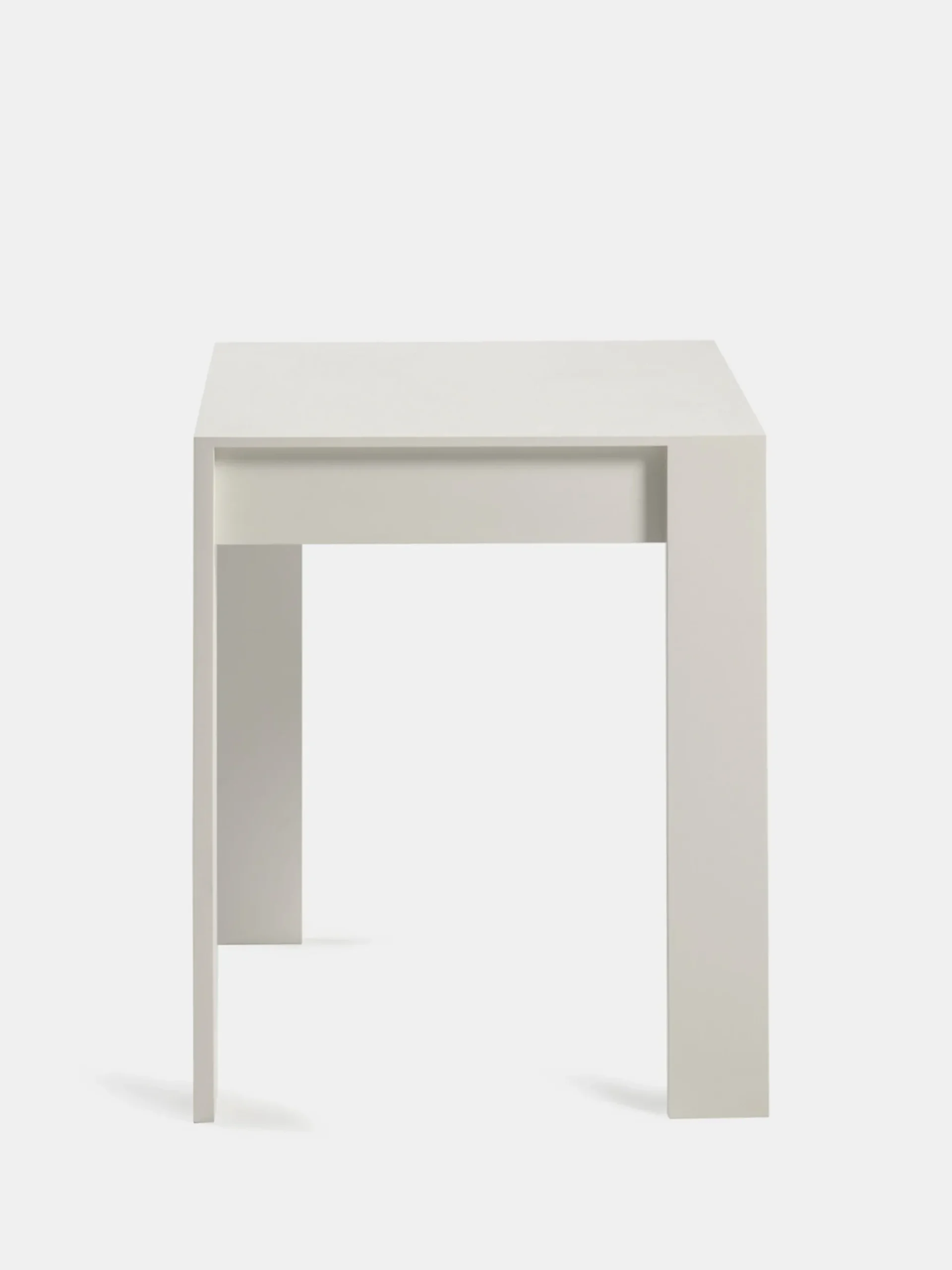 Malé Side Table