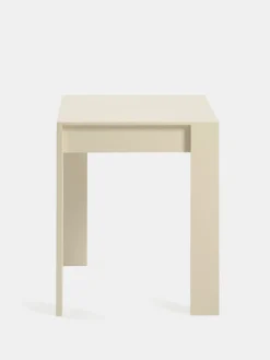 Malé Side Table
