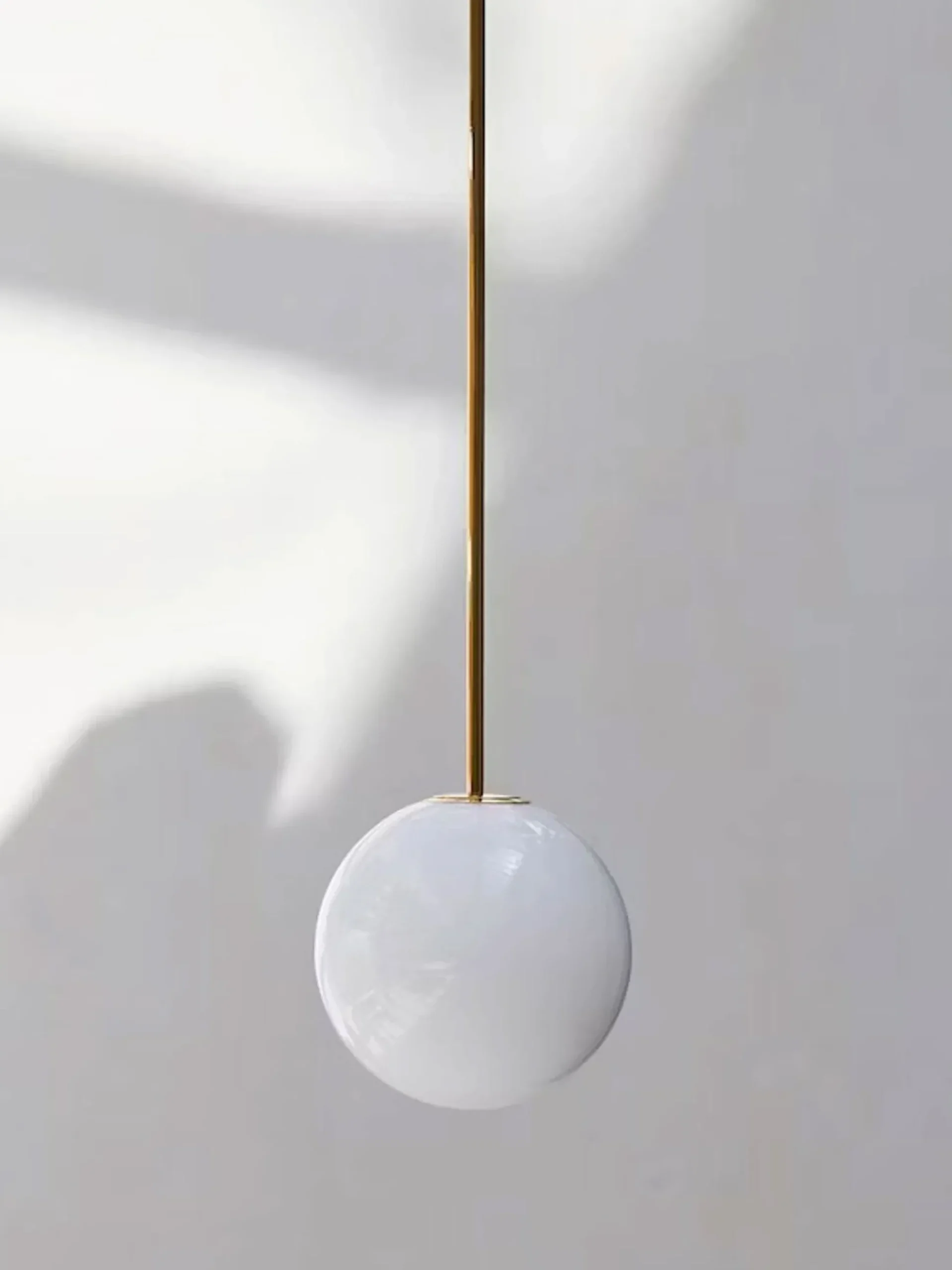 Pendant 150 - Polished Brass