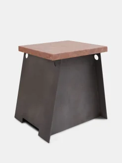 64 Plinth