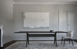 Pose Dining Table