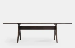 Pose Dining Table