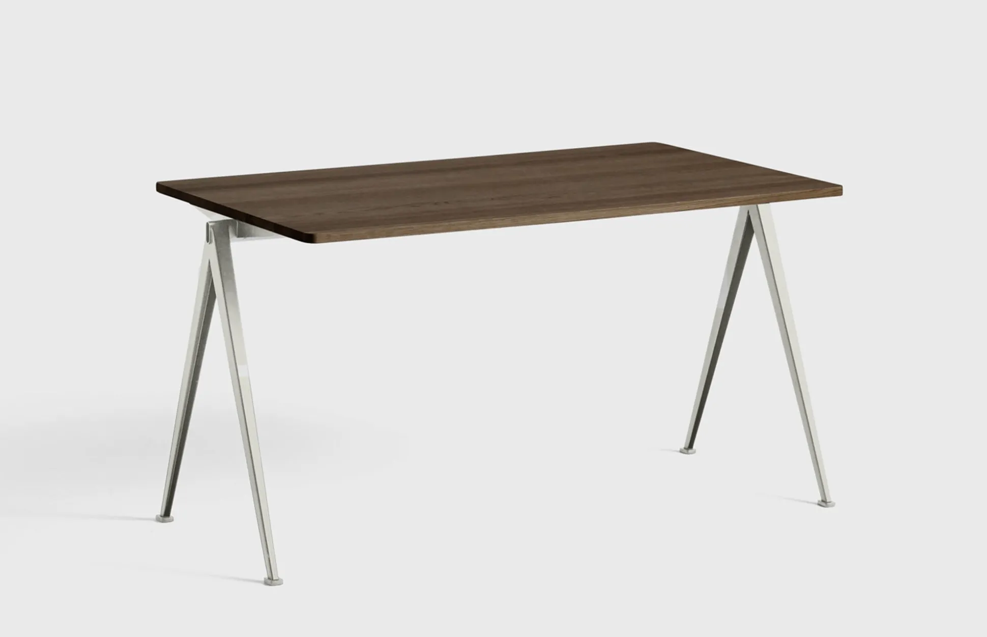 Pyramid Table 01