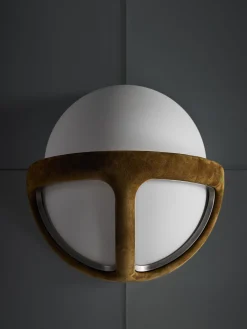 Reprise Sconce