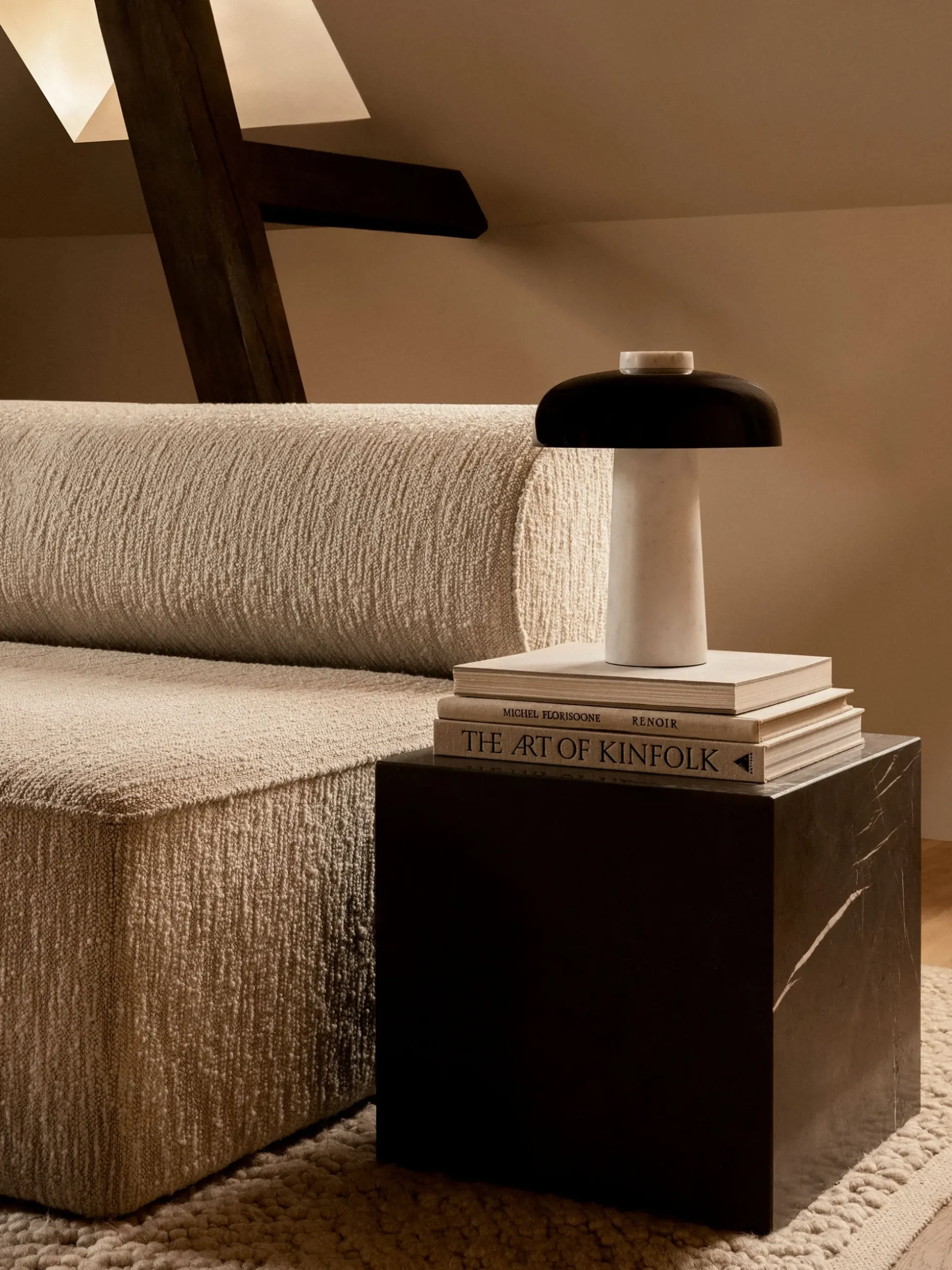 Reverse Table Lamp - Black