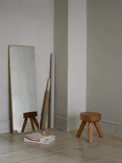 RM-1 Rectangular Mirror 116 cm