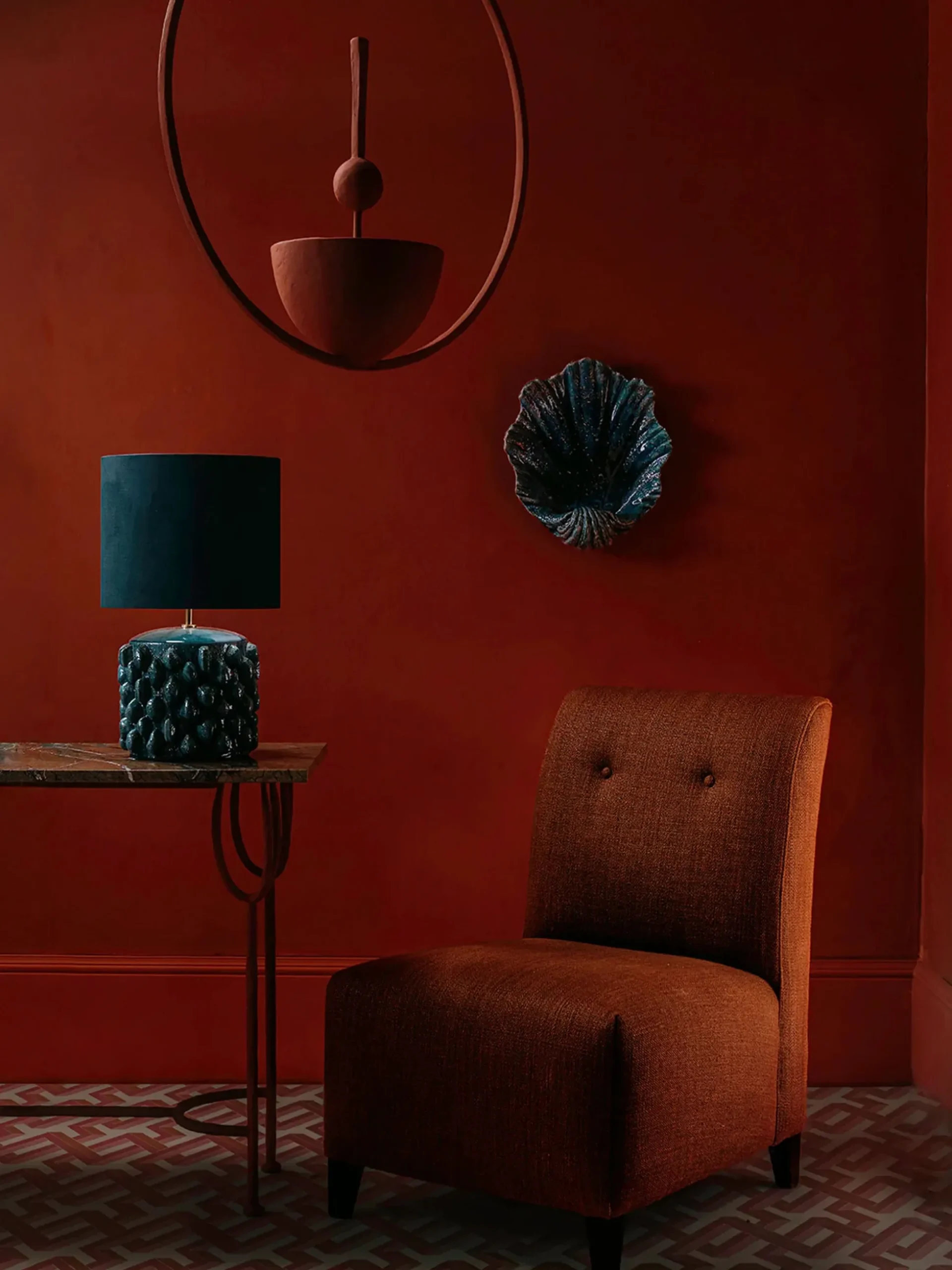 Scallop Ceramic Wall Light
