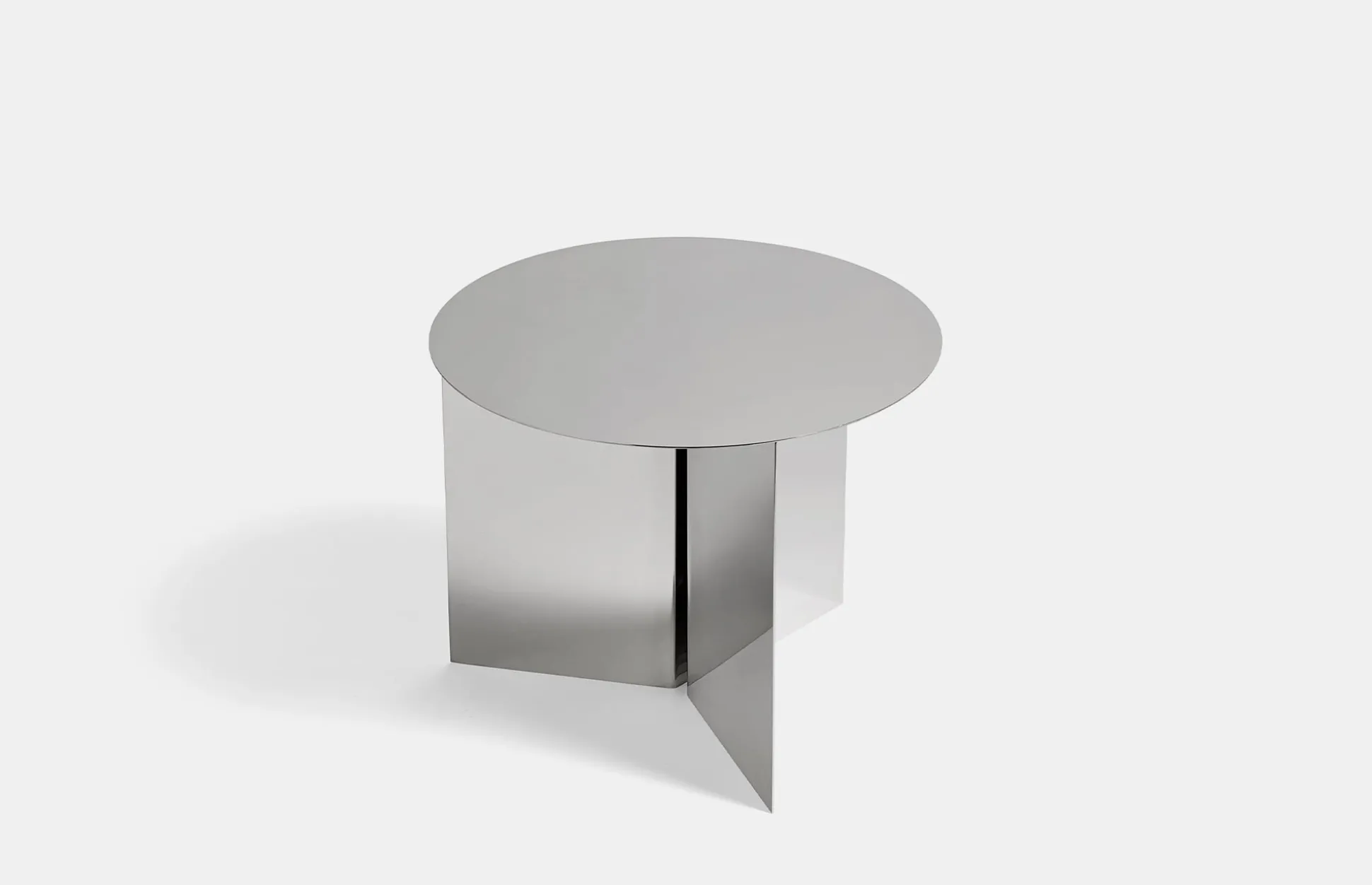 Slit Table Round